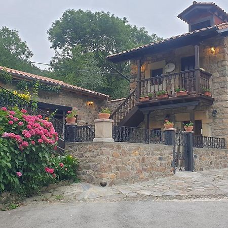 Casa Rural Caborzal Renedo De Cabuerniga المظهر الخارجي الصورة