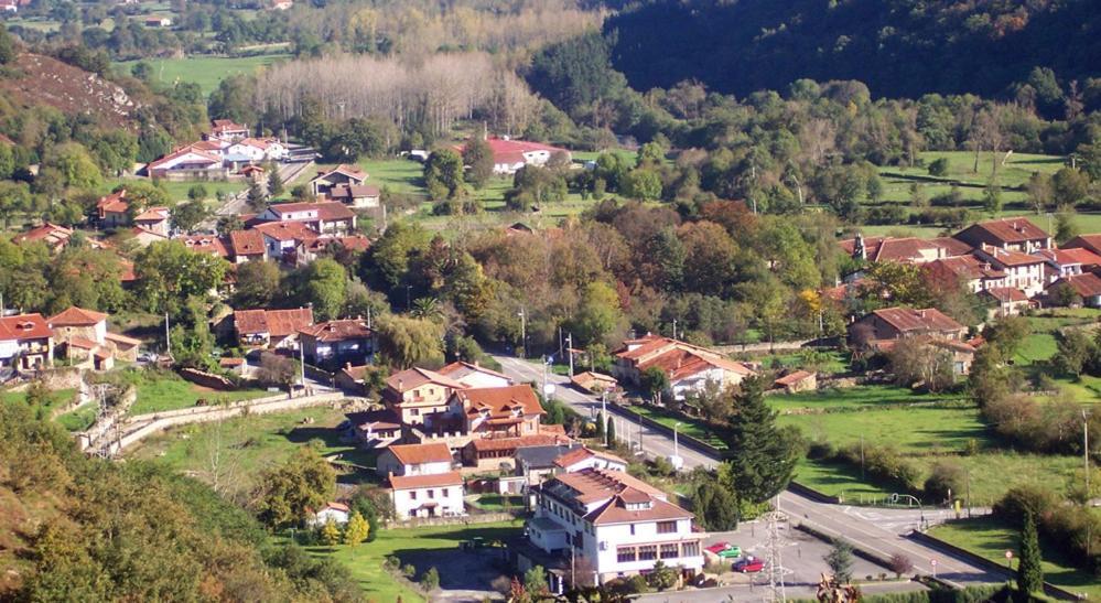 Casa Rural Caborzal Renedo De Cabuerniga المظهر الخارجي الصورة