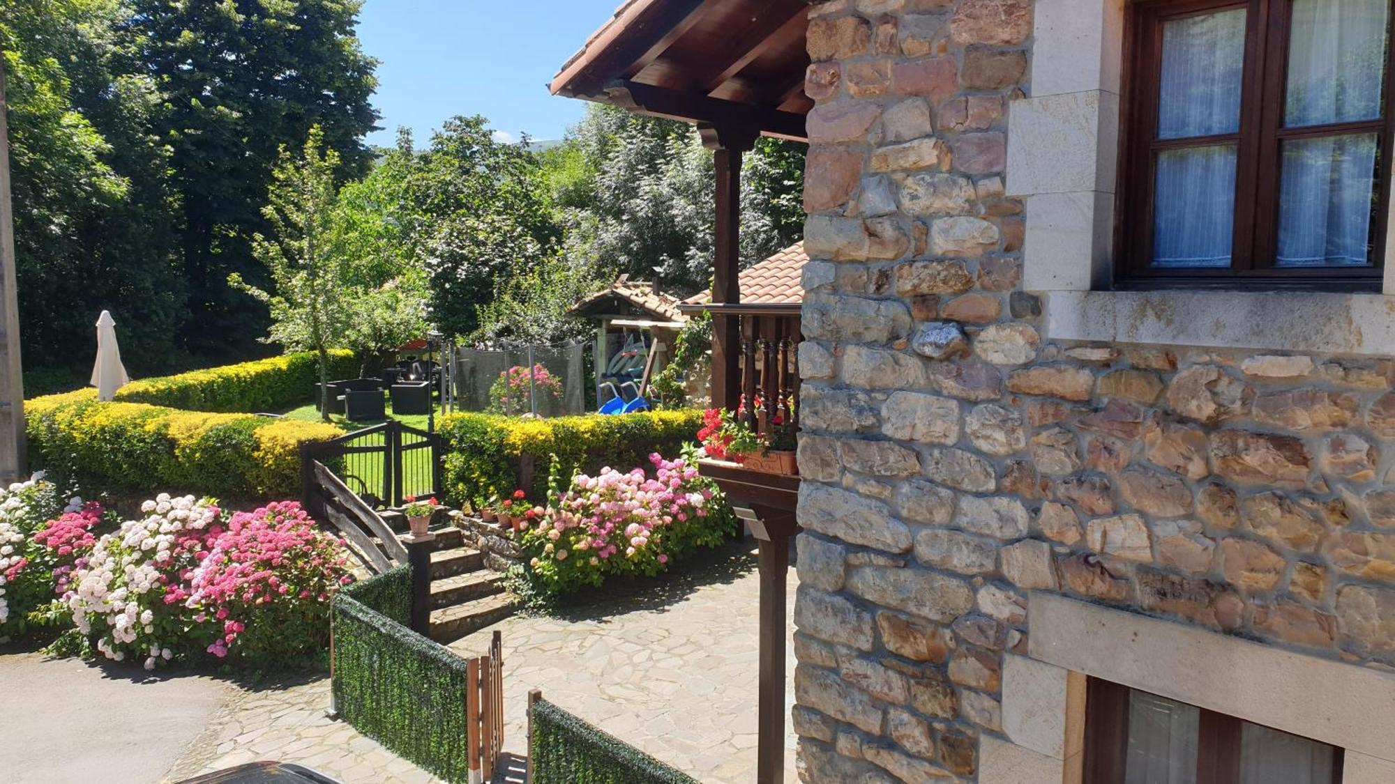 Casa Rural Caborzal Renedo De Cabuerniga المظهر الخارجي الصورة