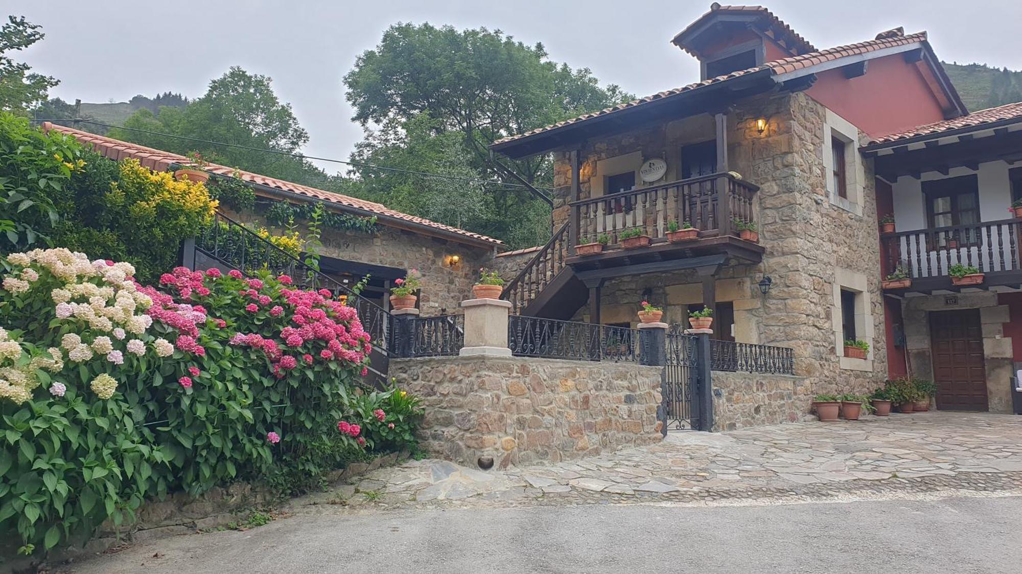 Casa Rural Caborzal Renedo De Cabuerniga المظهر الخارجي الصورة